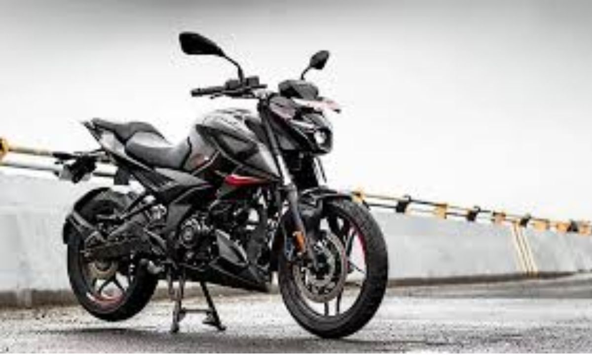 Bajaj Pulsar N160 Sporty Style, Powerful Performance 
