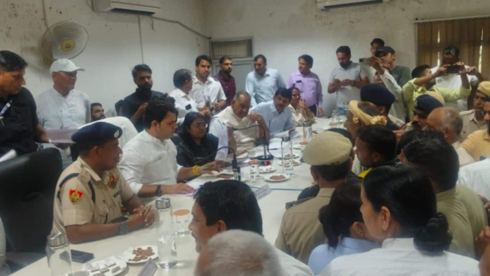 Jind News District Grievance Committee meeting chaired by the Sports Minister.